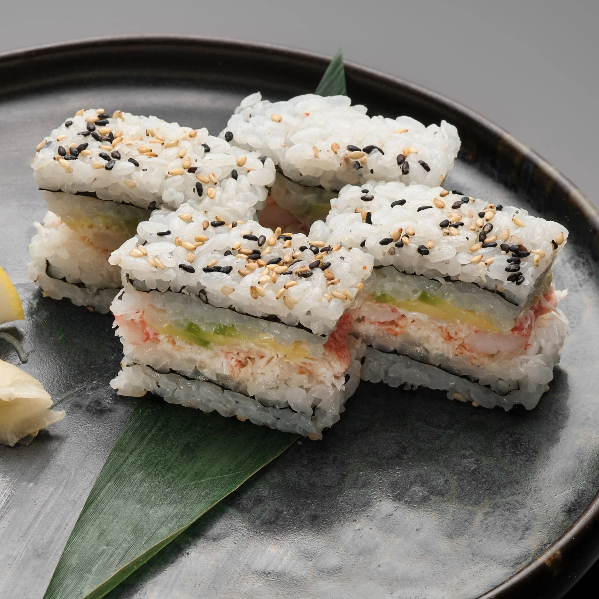 Presse à oshizushi en cyprès Hinoki (5 sushis) - Image 6