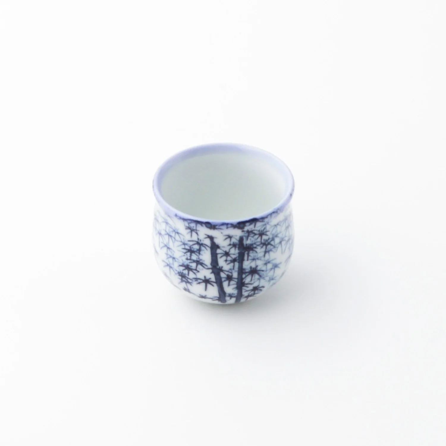 Tasse à saké en porcelaine Hasamiyaki "Wakatake" - Image 4