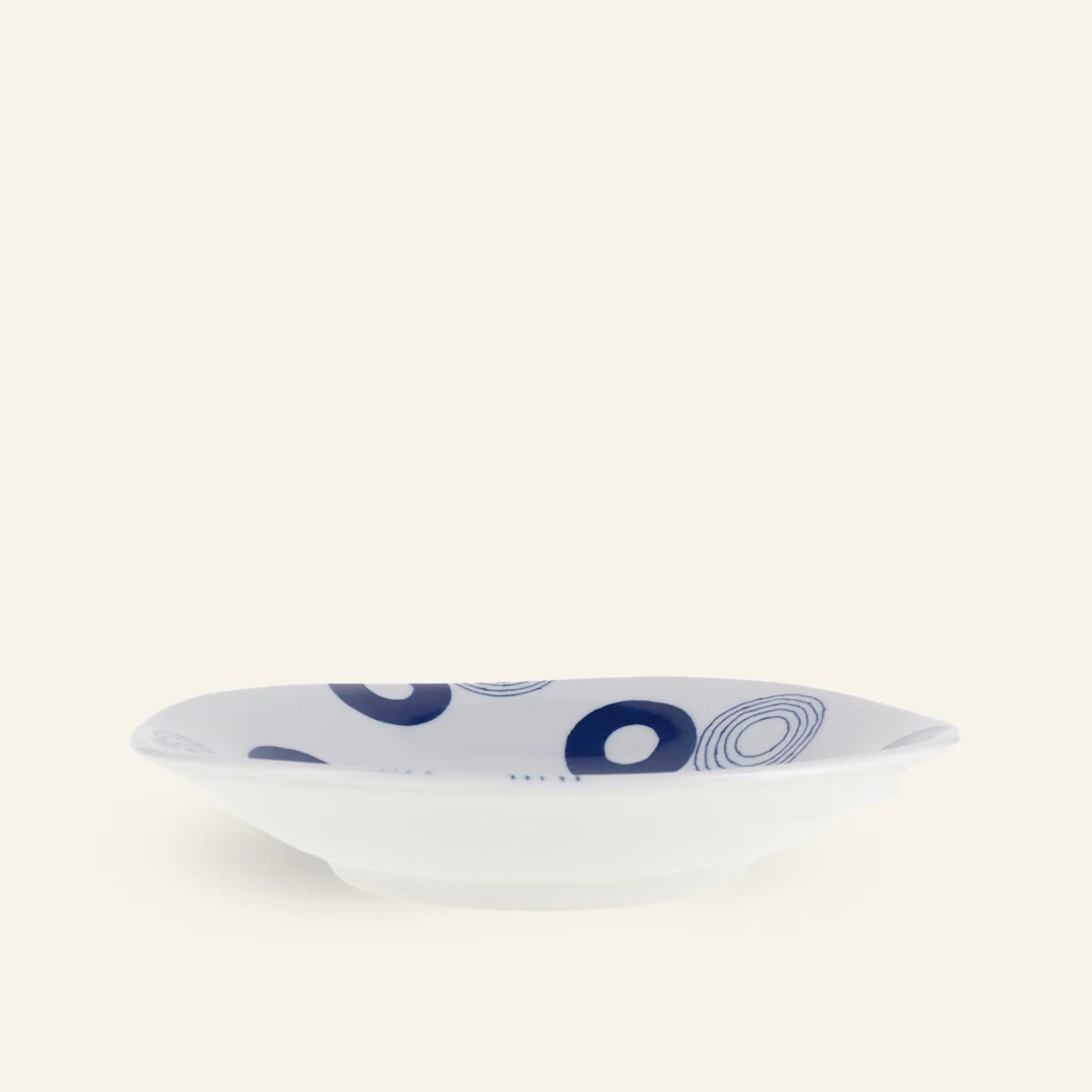 Grande assiette évasée en porcelaine Hasamiyaki "Uzumarumon" - Image 2