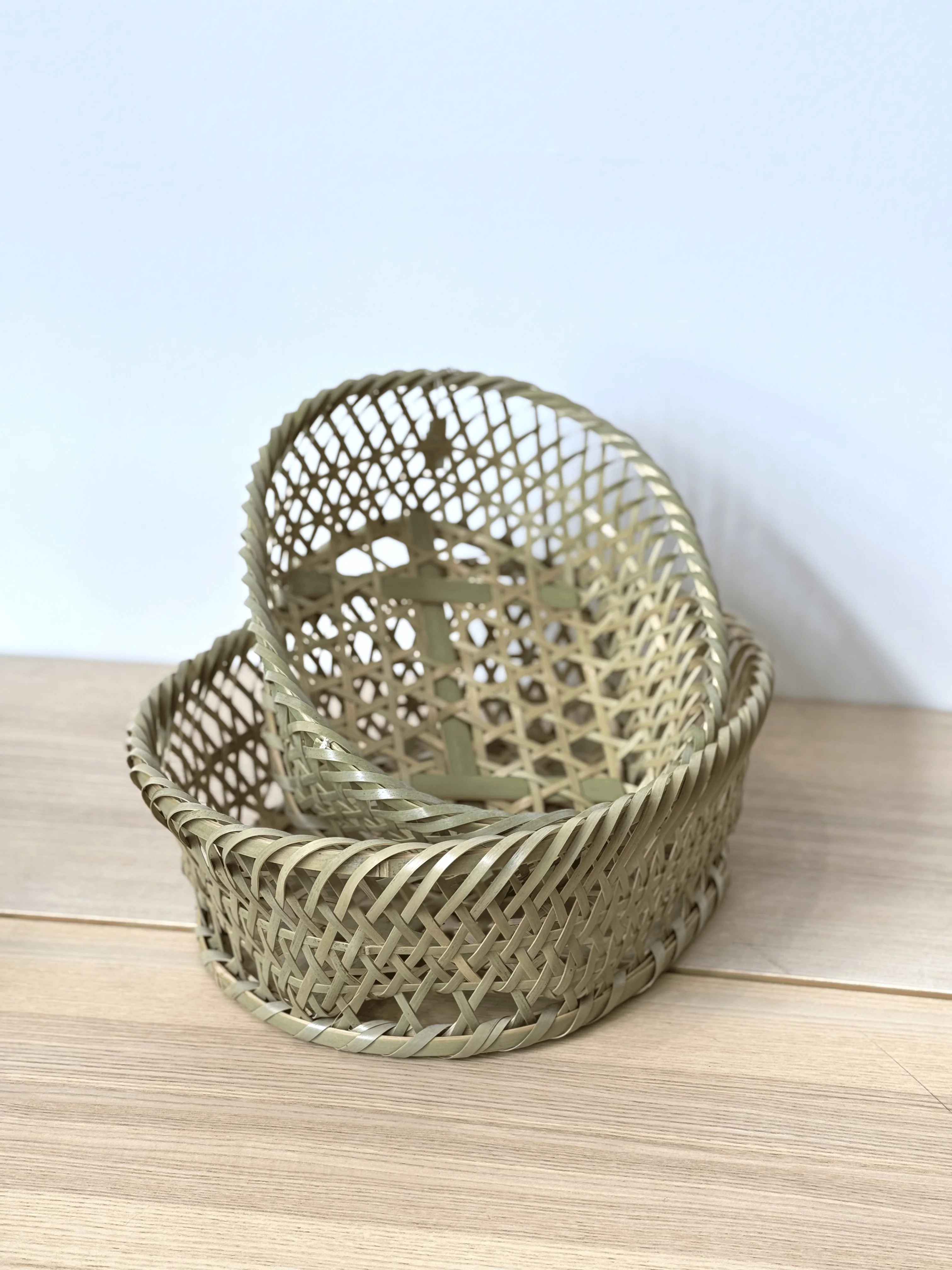 Égouttoir ovale en bambou Chawan Mego - Petit (Ø24,5cm) - Image 2