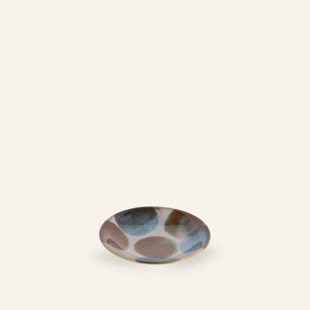 Petite assiette en porcelaine Minoyaki "Tenda", teintes inspirées d'Okinawa - Image 2