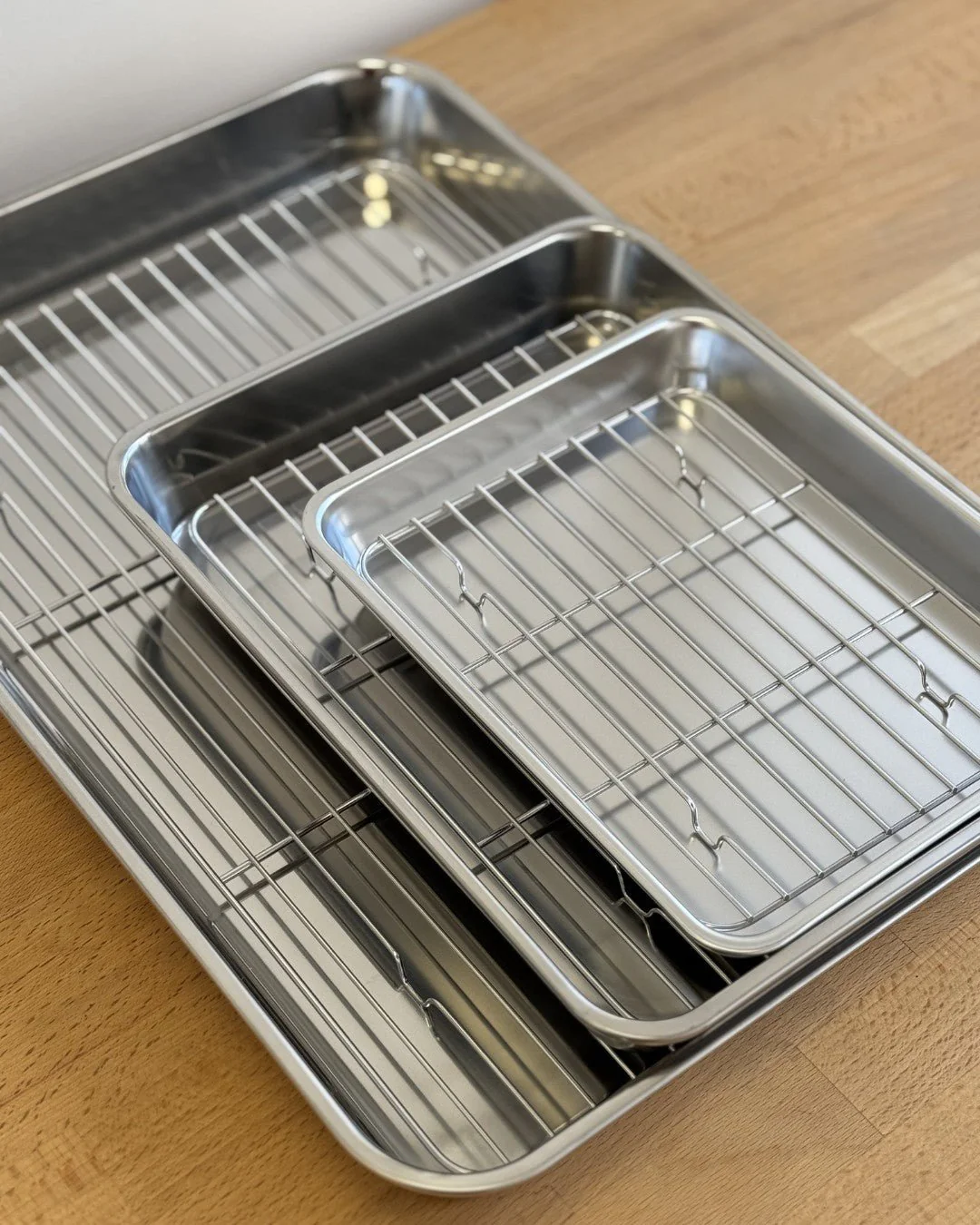 Plat à débarrasser en inox avec grille - Image 5