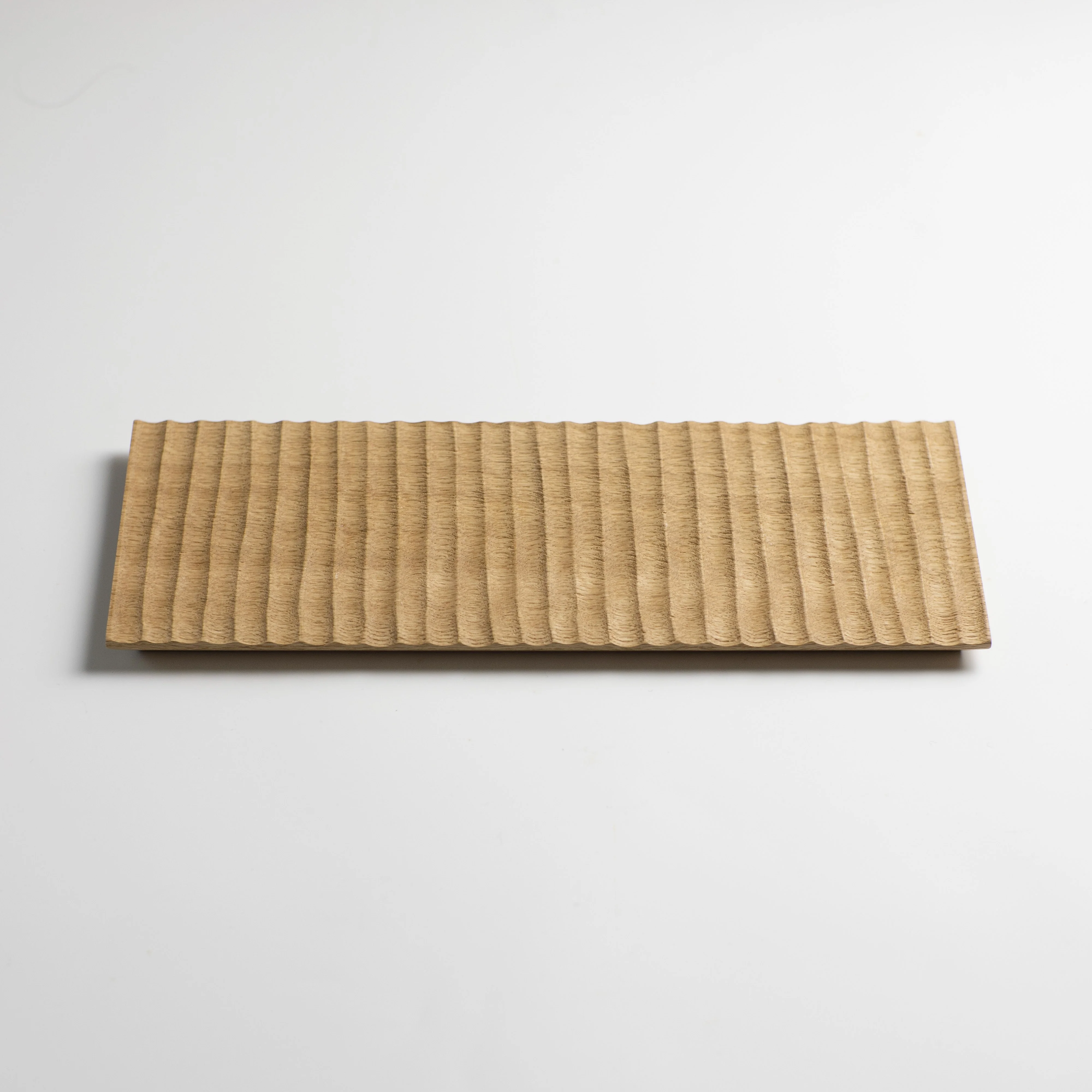 Plat en chêne strié - Image 7